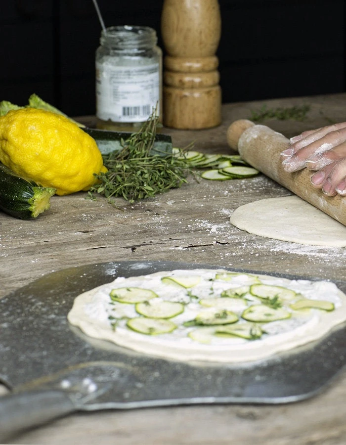 Big Green Egg Aluminum Pizza Peel - Image 5