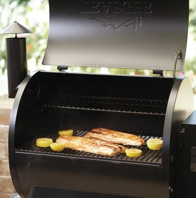 Traeger Pro 575 Black WiFi-Enabled Pellet Grill - Image 12