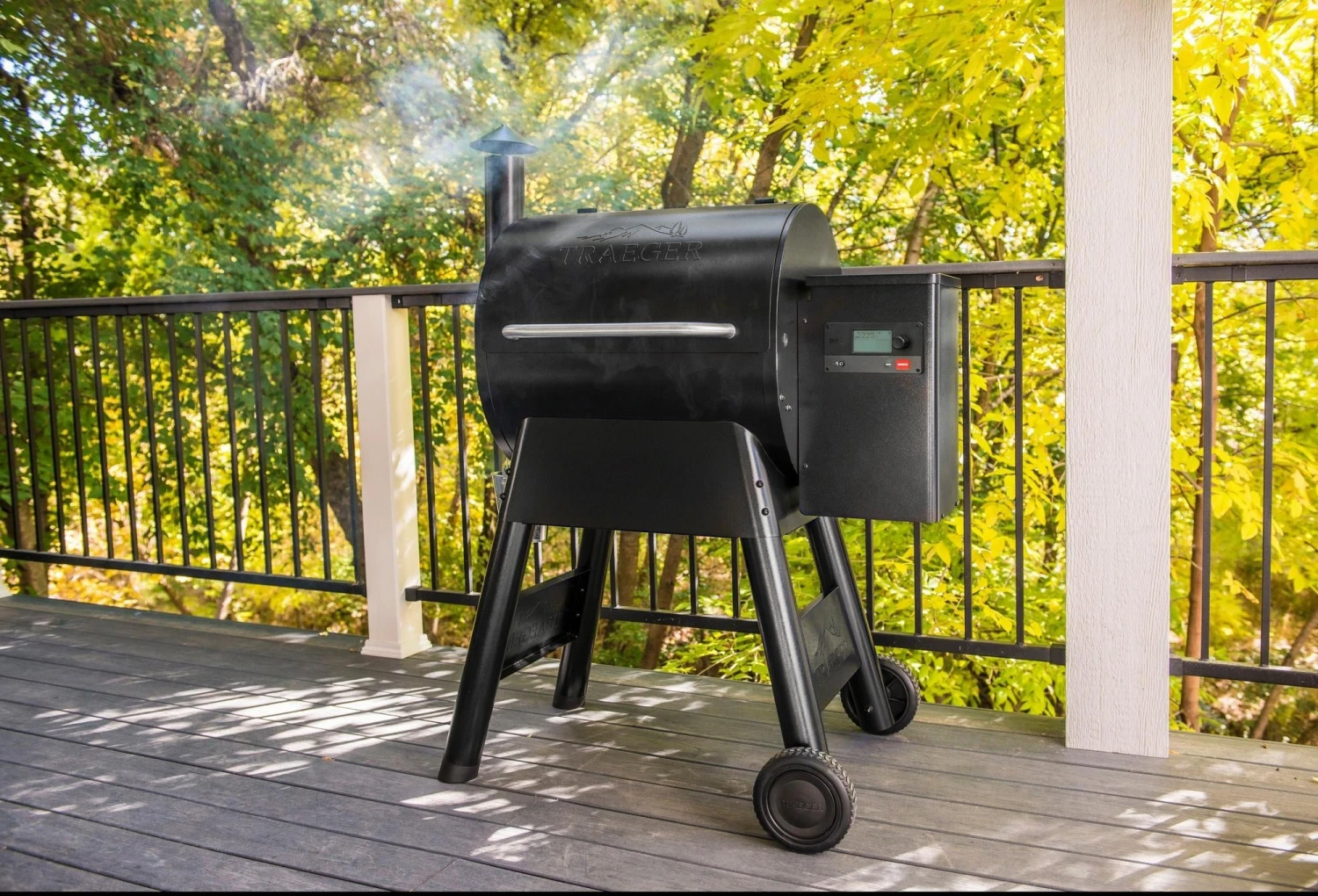 Traeger Pro 575 Black WiFi-Enabled Pellet Grill - Image 6