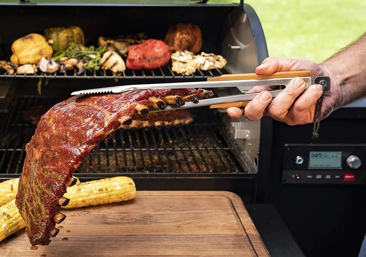 Traeger BBQ Grilling Tongs - Image 8