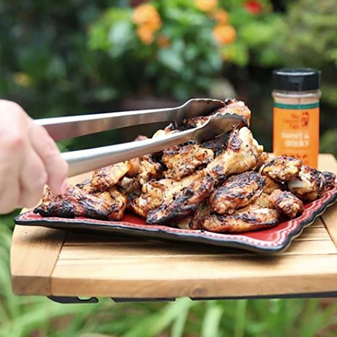 Big Green Egg Pro Grade Stainless Steel Grill Tongs - Image 4