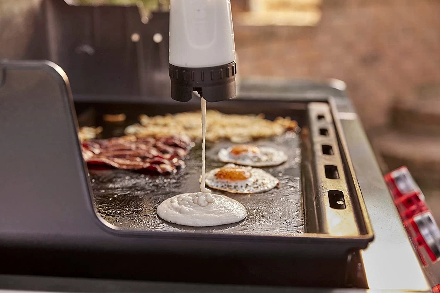 Weber Genesis Full-Size Griddle – 300 Series - Image 8