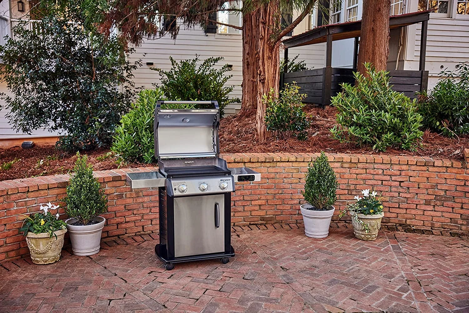 Weber Spirit Full-Size Griddle – 300 Series - Image 6