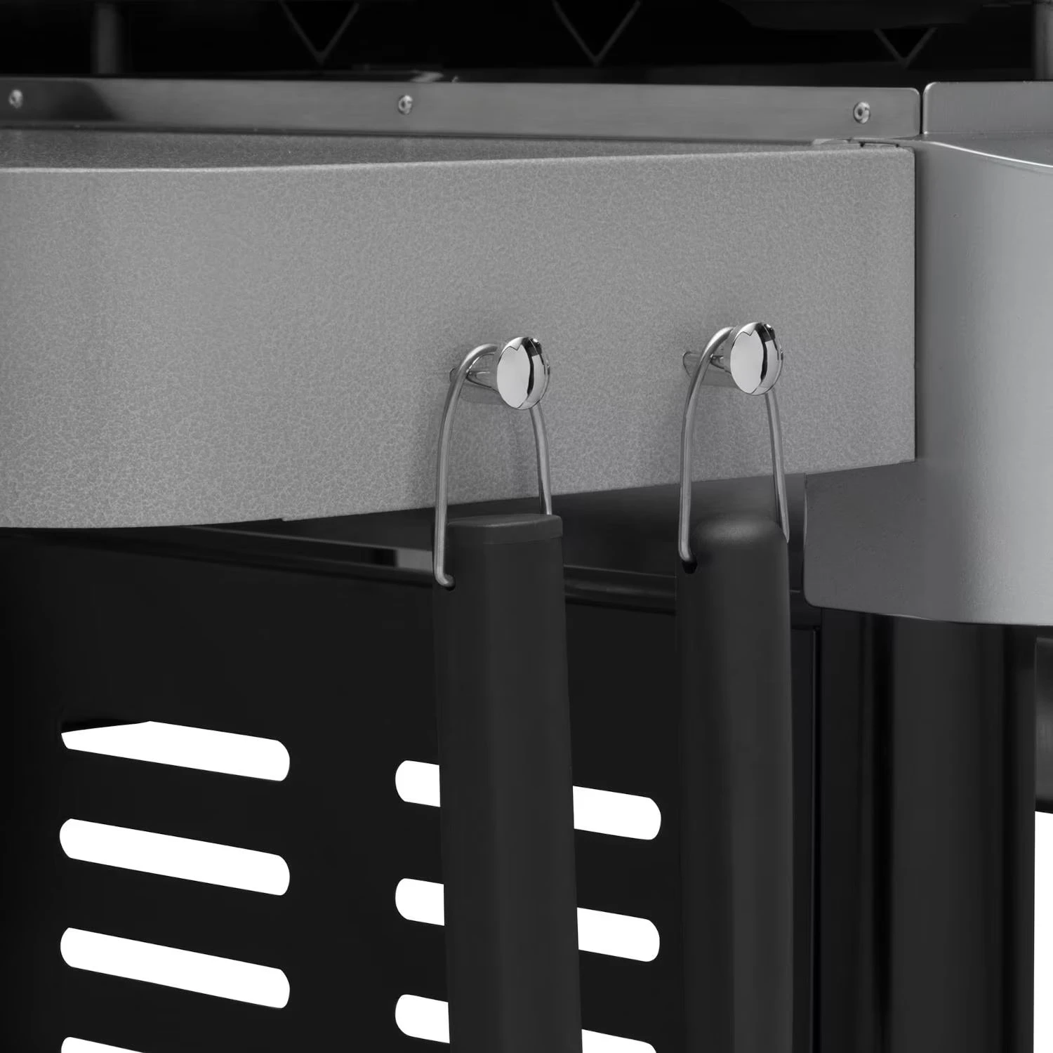 Weber 28" Griddle Liquid Propane Grill - Image 20