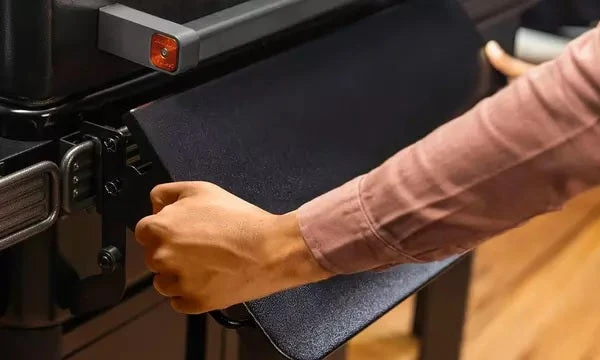 Traeger P.A.L. Pop-And-LockĀ® Folding Front Shelf - Image 4