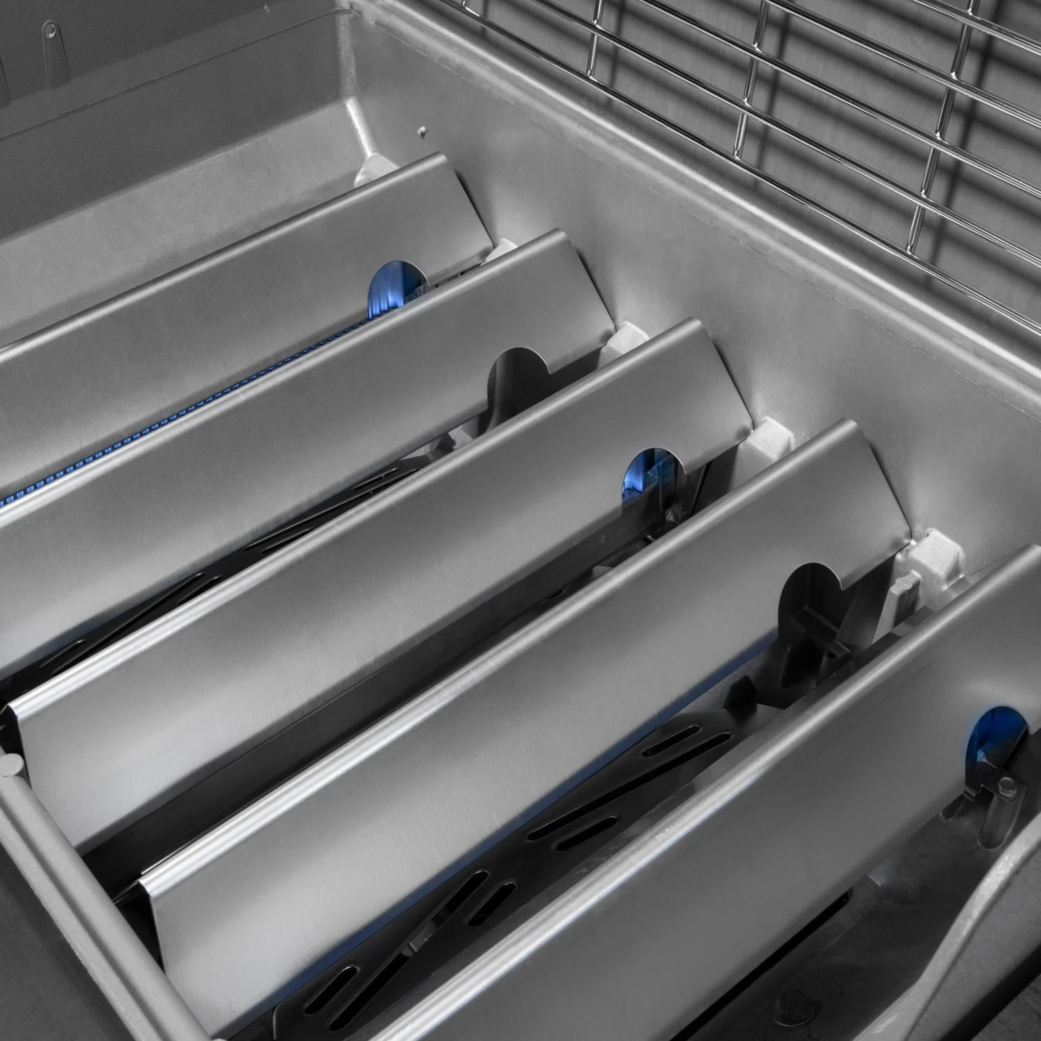 Weber GenesisĀ® II S-315 Stainless Steel Grill Series - Image 6