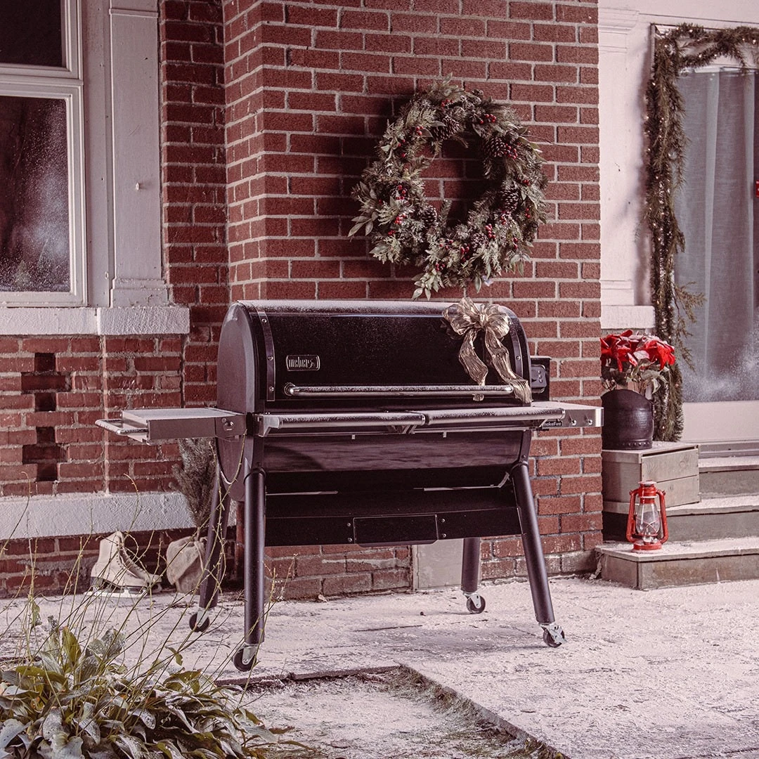 Weber SmokeFire EX6 Wood Fired Pellet Grill - Image 6