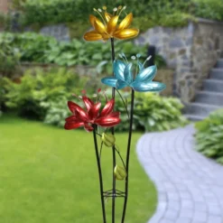 Blossoming Lily Floral Trio Spinner Metal Garden Stake